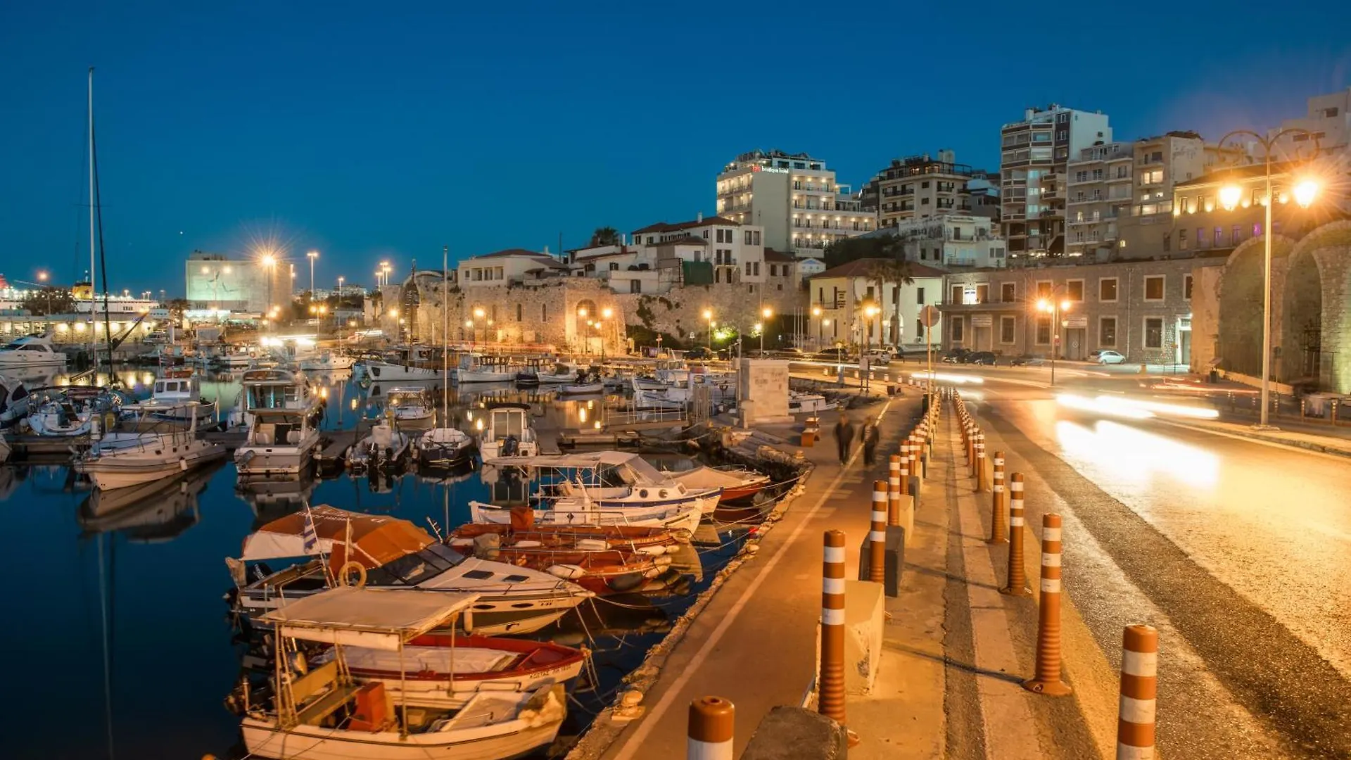 King'S Blue, Urban Suites Heraklion  Greece