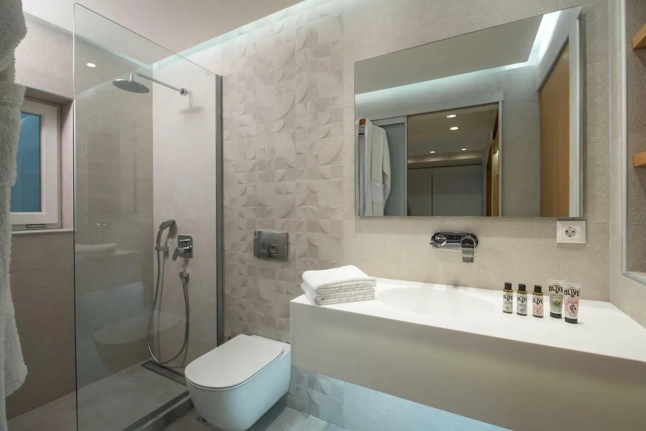 King'S Blue, Urban Suites Heraklion  Apartment